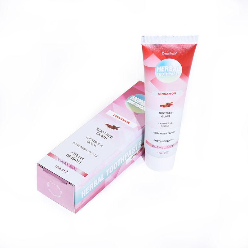 Rasakan Manfaat Menyikat Gigi Dua Kali Sehari dengan Produk Perawatan Mulut yang Mengandung Bahan Aqua